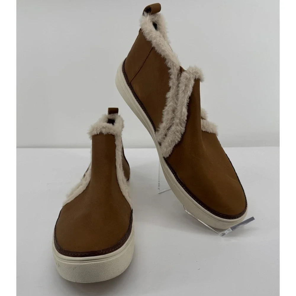 TOMS Womens Slip On Sneakers Faux Fur Lined Brown Leather US 10 EU 42 Cozy Warm